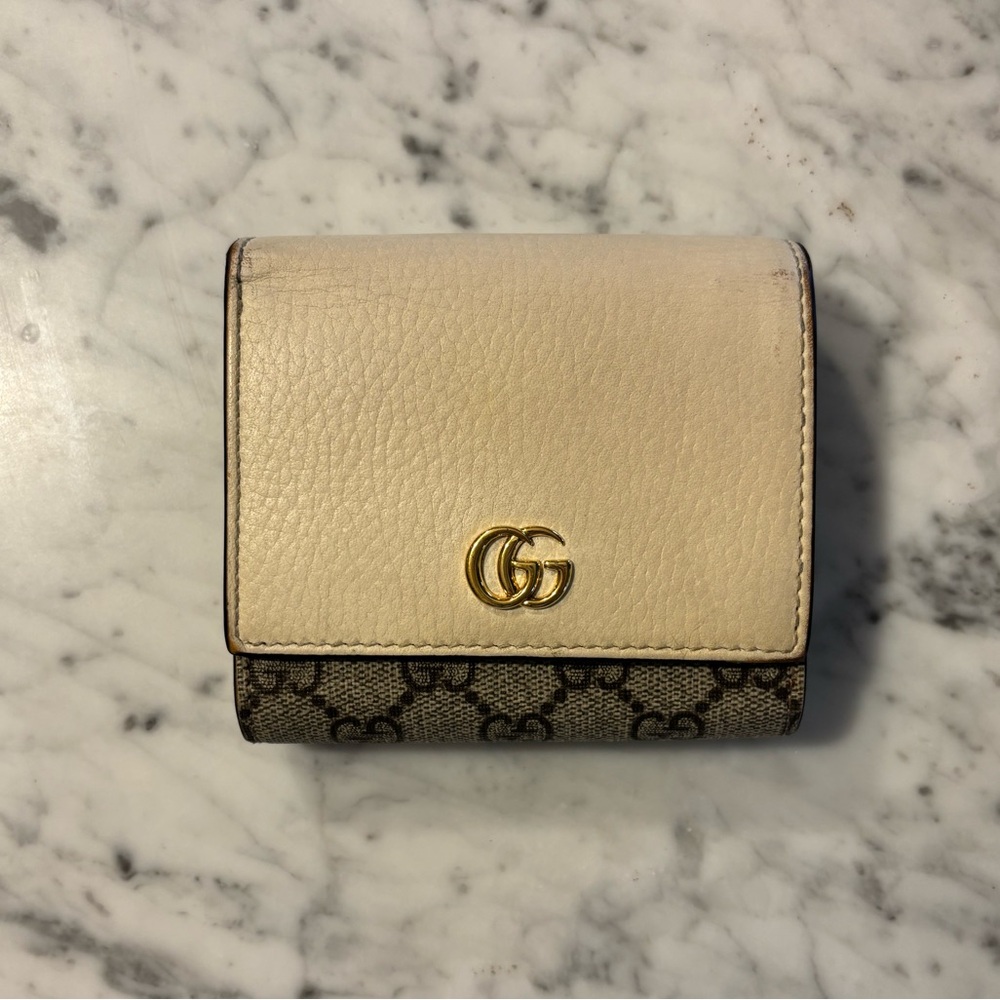Gucci Cream and Brown Women's Wallet
